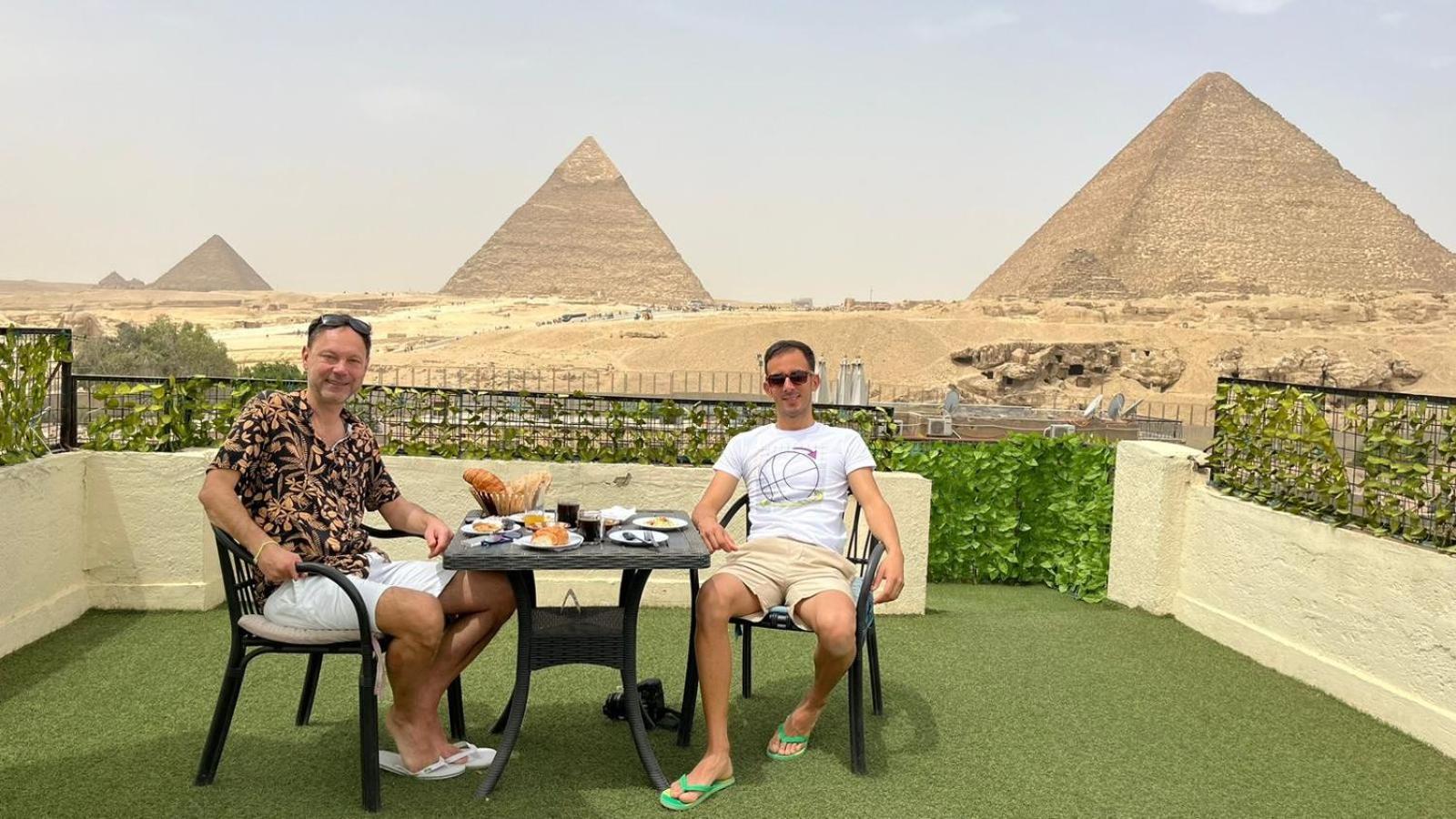 Solima Pyramids View Kafret el-Gabal Zewnętrze zdjęcie